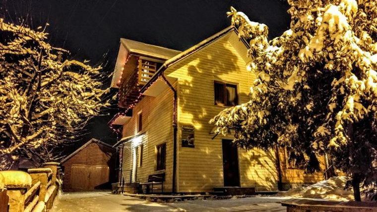 Cottage house Yaremche Exterior photo